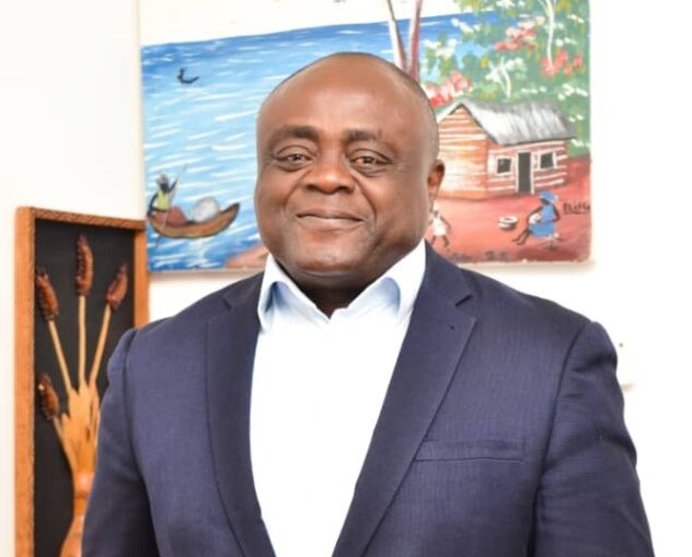 joseph togo-professionnel-de-la-vente-directeur-regional-royal-unibrew-projecteurmagazine.jpg