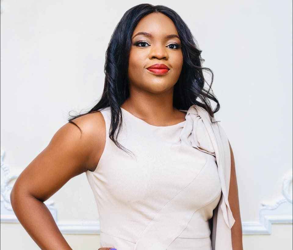 entretien avec lynda-amadagana-amadagana-and-partners-law-firm-interview-projecteur-magazine_0001Projecteurmagazine