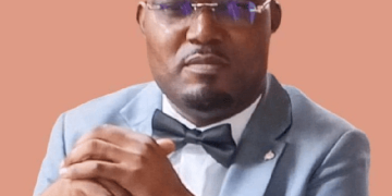 Steve Osa Evina, gestionnaire commercial