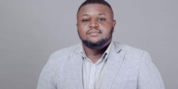 image walter-ebelle-eboumbou-ceo-keyzit-cameroun-interview-portrait-projecteur-magazine