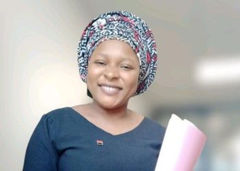 rita-ndzie-promotrice-hrtitude-experte-rh-emploi-coach-emploi-travail-projecteur-magazine-conseils-astuces (7)