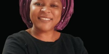 rita-ndzie-promotrice-hrtitude-experte-rh-emploi-coach-emploi-travail-projecteur-magazine-conseils-astuces (8)