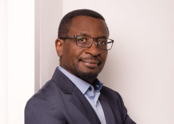 Jean TIEGOM : « Mon livre présente des outils qui pourraient aider les cadres à piloter leurs équipes de manière professionnelle »