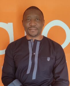 « Sans les plateformes occidentales, il nous est impossible de communiquer, de vendre, de s’informer », Alain Ekambi, Ingénieur Informatique