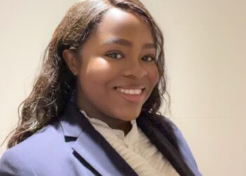 Qui est Diane Gakam, la fondatrice de Natural Deific qui veut sublimer les cheveux texturés