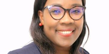 Dr Rachel Youant KOFFI partage des conseils et astuces sur la préparation d'un entretien d'embauche