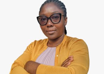 Ingrid-koumayeb-business-analyst-du mois de janvier-2025-iiba-cameroon-projecteur-magazine