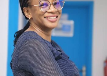 Entretien avec Jeanne Hana Ngo Imandi, responsable Supply Chain à l'UNICEF-interview-projecteurmagazine