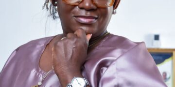 Entretien avec Laetitia Mambo, entrepreneure dans le secteur de la logistique-interview-projecteur-magazine