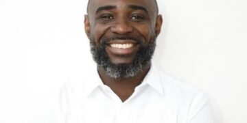 Entretien avec Chrys Mabiala, promoteur de mabiala & partners-interview-egalite-hommes-femmes-projecteur magazine