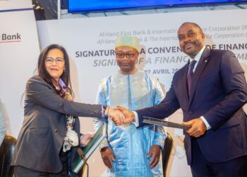 celestin simo nguela et Dahlia Khalifa