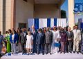 Photo de famille entre l'union européenne et le gouvernement lors de la célébration des 50 ans de coopération entre l'union européenne et le Cameroun