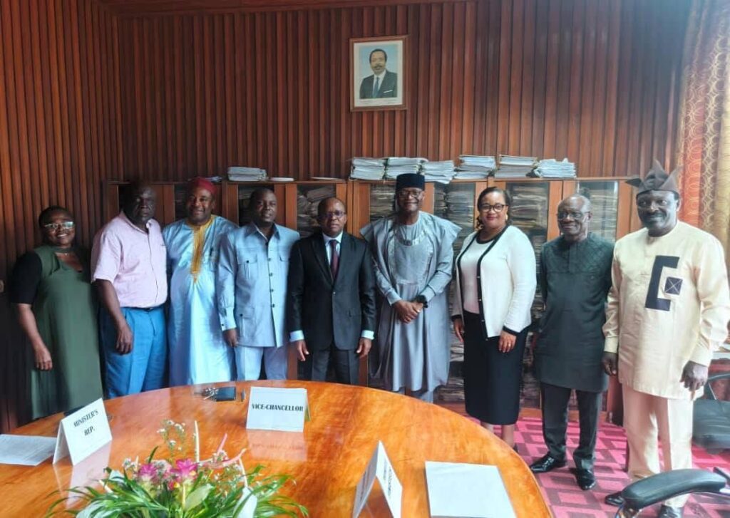 Les instituts Fobang et l’Université de Buea signent un accord de coopération stratégique pour promouvoir l’enseignement et la recherche en sciences humaines-communiqué