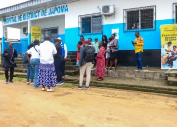 les employés de MTN Cameroon mobilisés pour offrir un laboratoire médical moderne à l'hôpital de district de Japoma