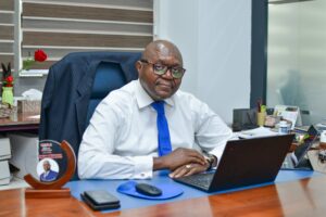 leopold Tchako est Associé Directeur Général, EXFIN EOLIS Investment Capital