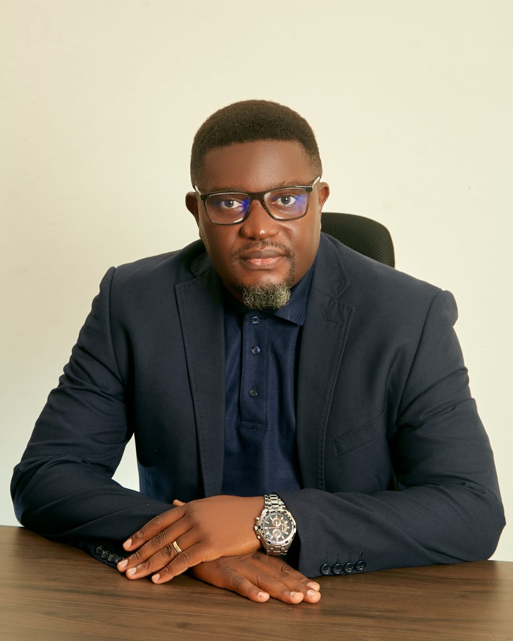 image de collins fotso, président de l'association camerounaise des gestionnaires des risques et conformité